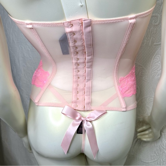 Victoria's Secret 34C 2012 Lace-Up Corset Bustier & V-String 2-pc Set NWT - Picture 6 of 11